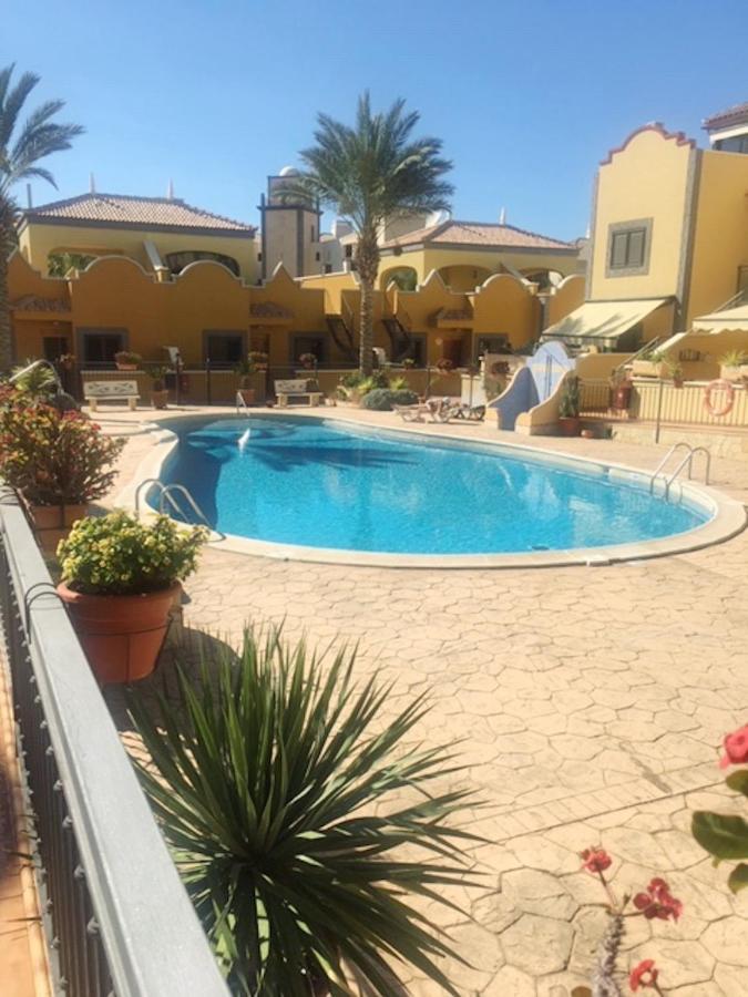 Sea View Luxury Apartment - Playa Del Duque أذيخي المظهر الخارجي الصورة