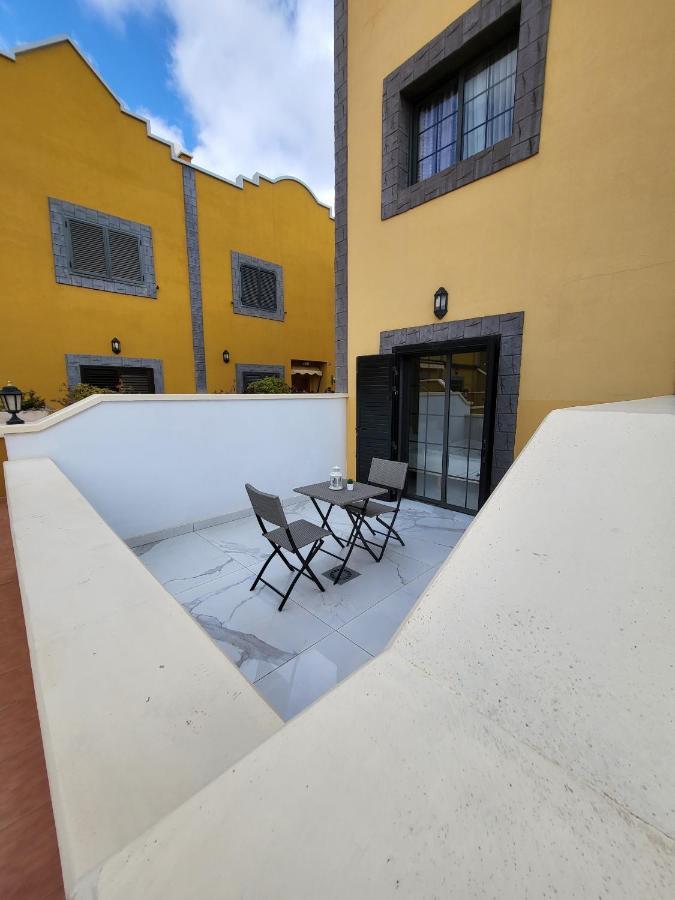 Sea View Luxury Apartment - Playa Del Duque أذيخي المظهر الخارجي الصورة